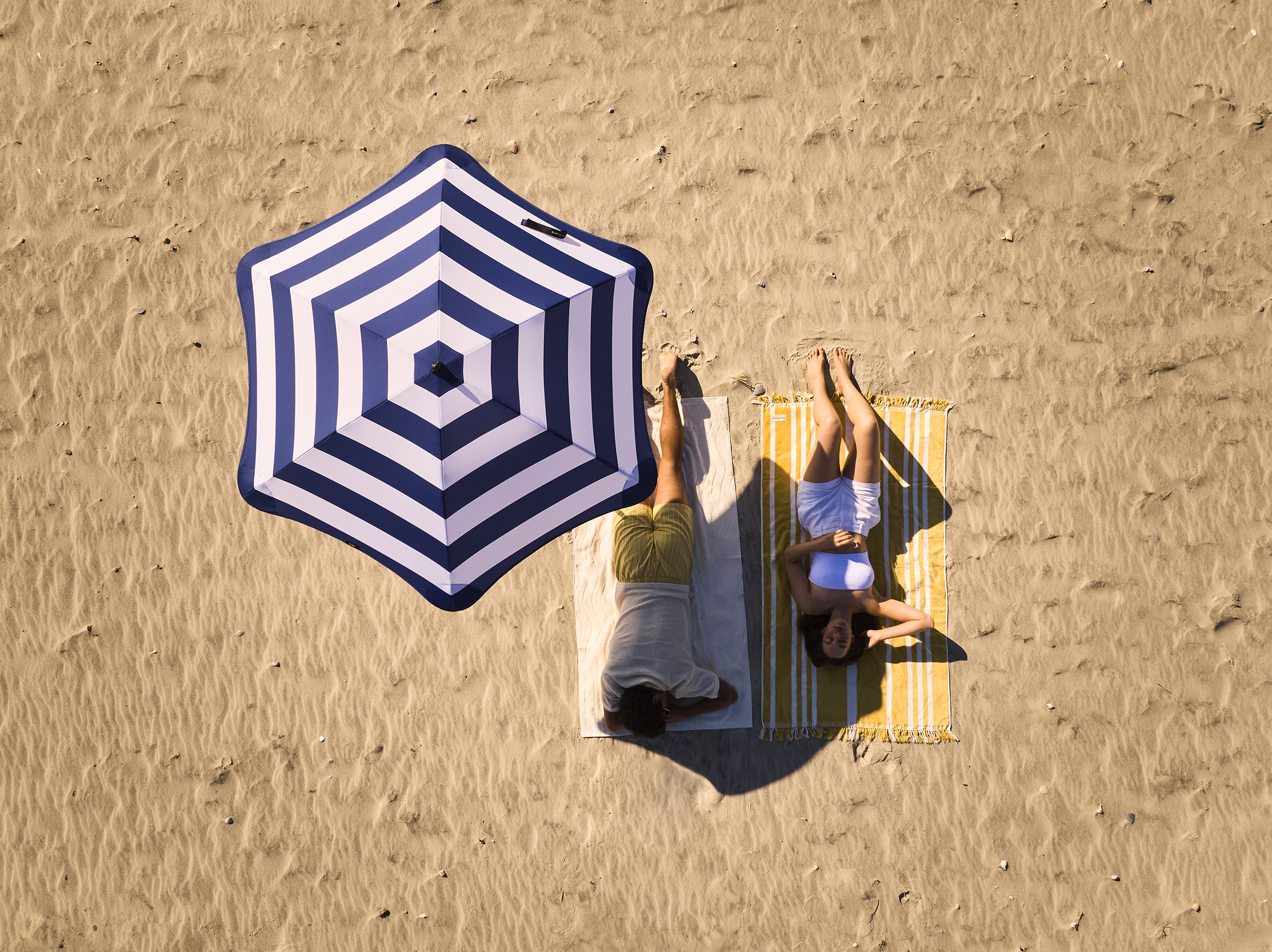 The Collective Force - Blunt Beach Umbrella