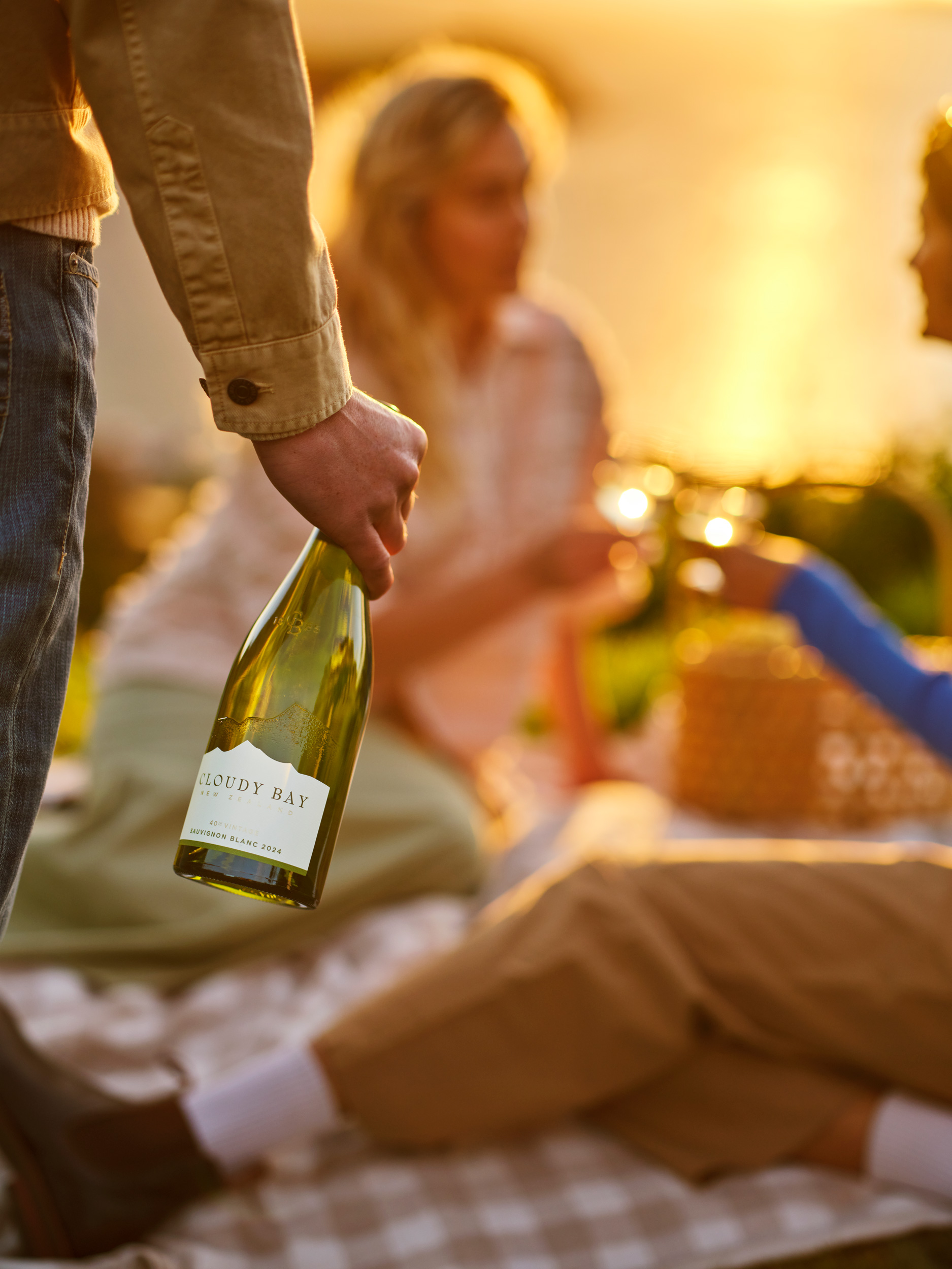 The Collective Force - Cloudy Bay Best Served Together