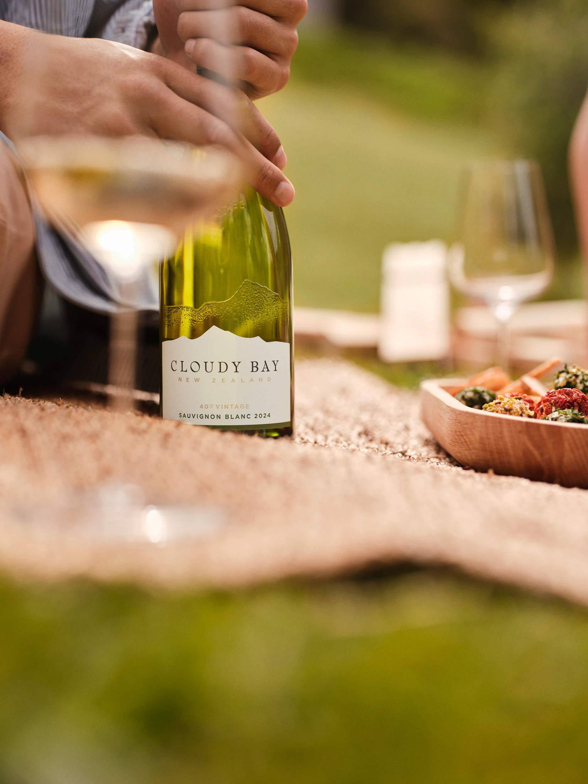 The Collective Force - Cloudy Bay Best Served Together