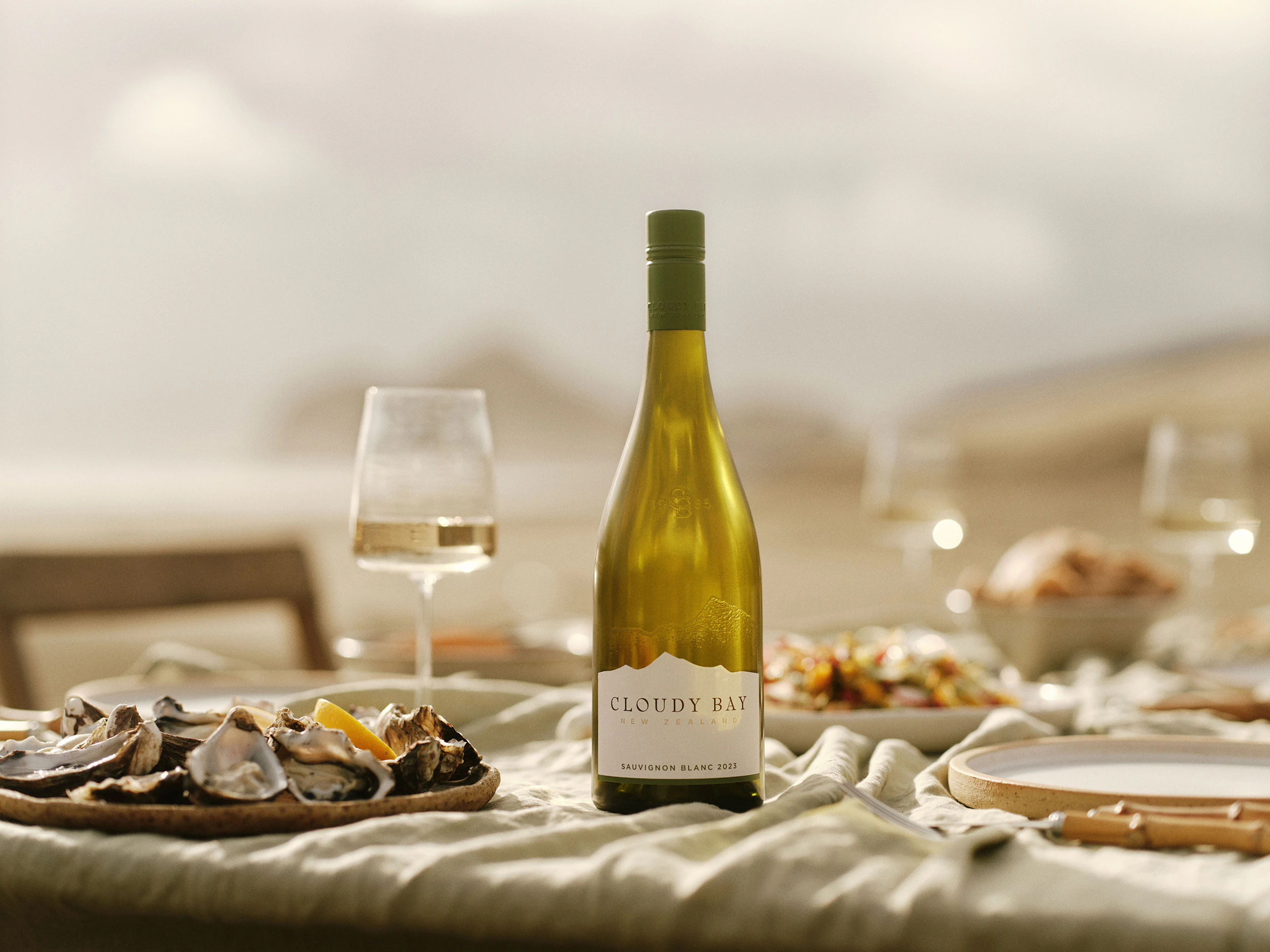 The Collective Force - Cloudy Bay Raw & Roast