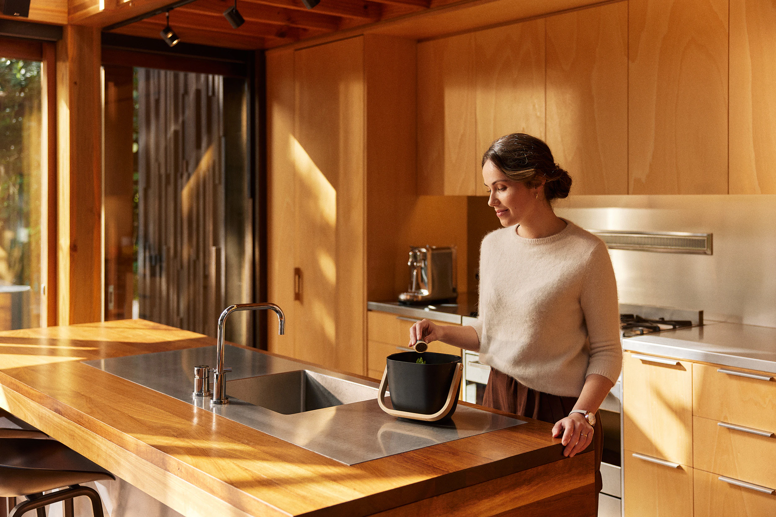 The Collective Force - Coffee Capsules 2 U