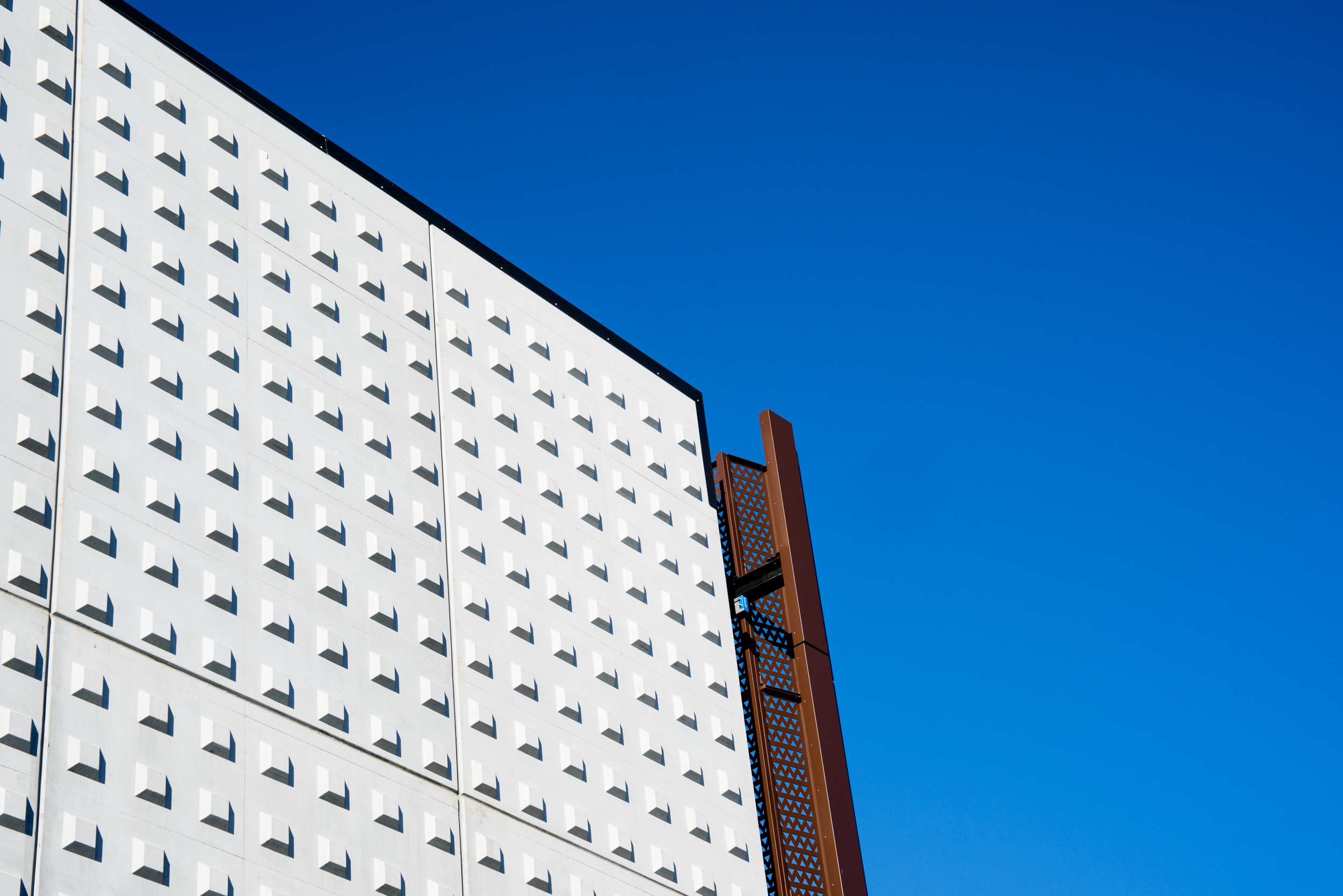 The Collective Force - DHC