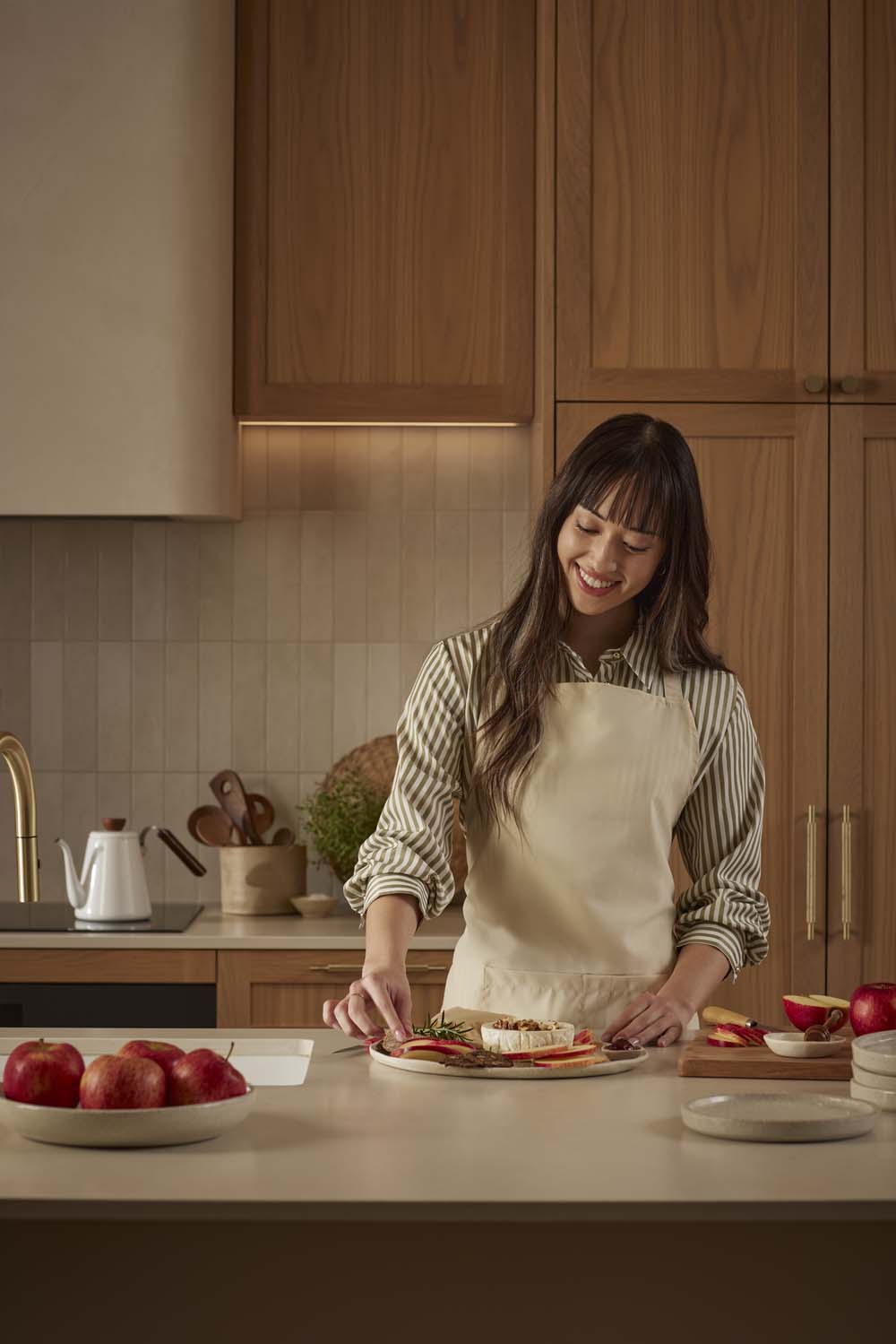 The Collective Force - Envy Apples