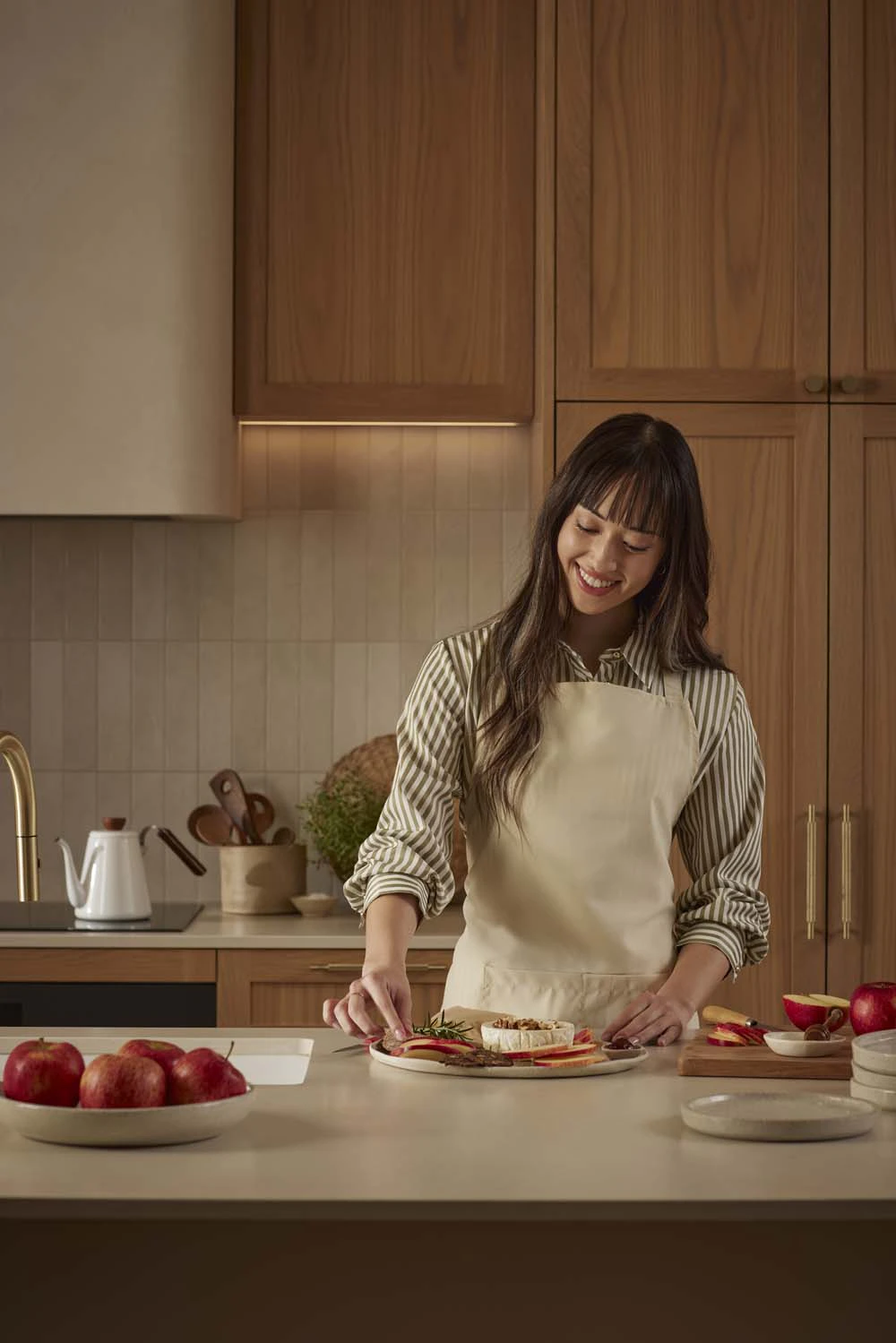 The Collective Force - Envy Apples