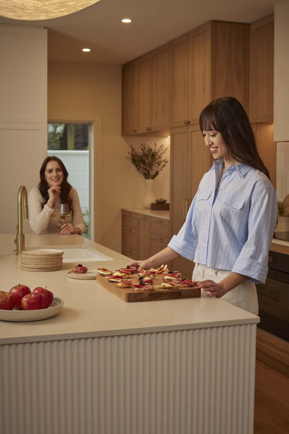 The Collective Force - Envy Apples