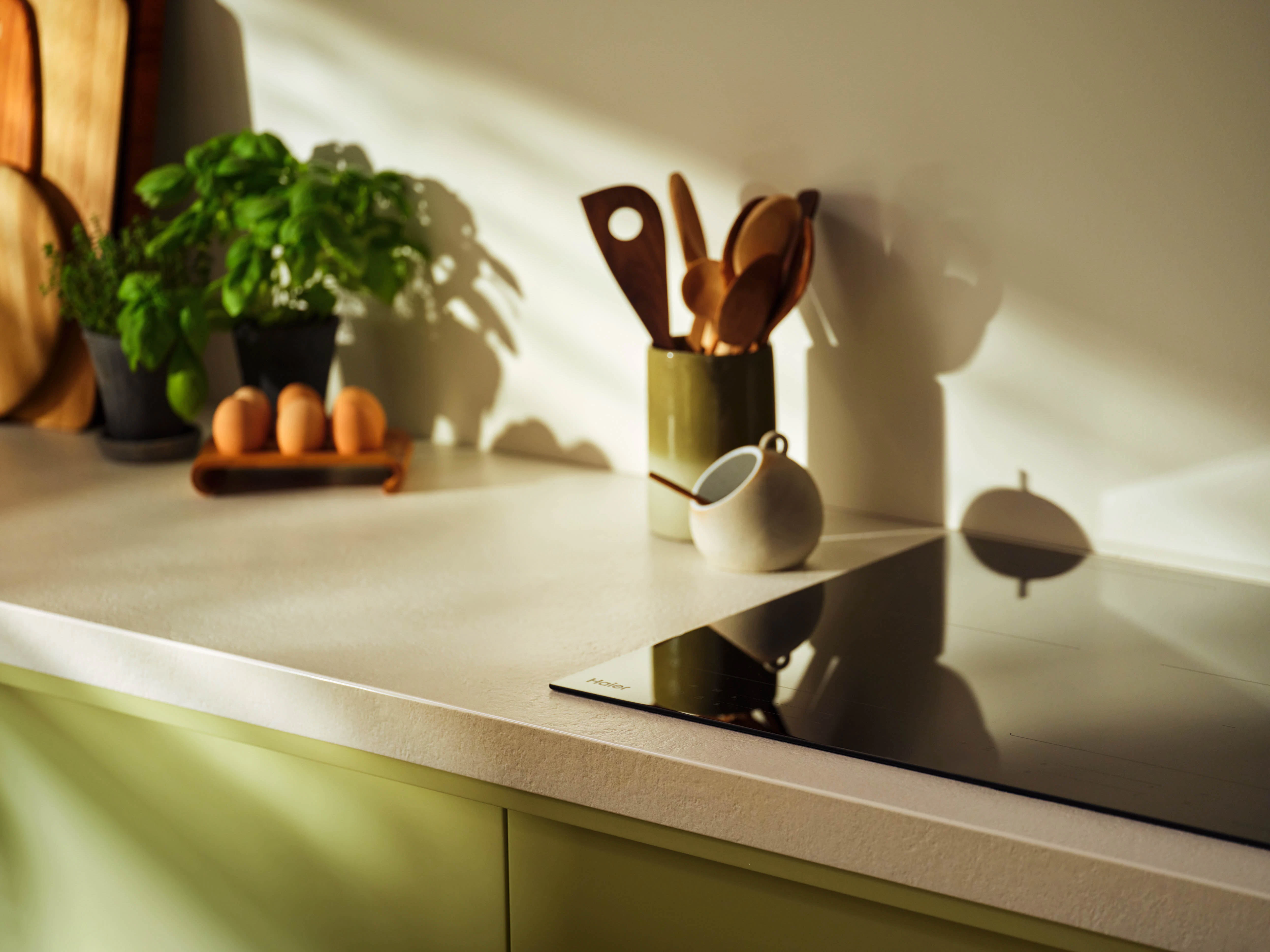 The Collective Force - Haier Image Libraries