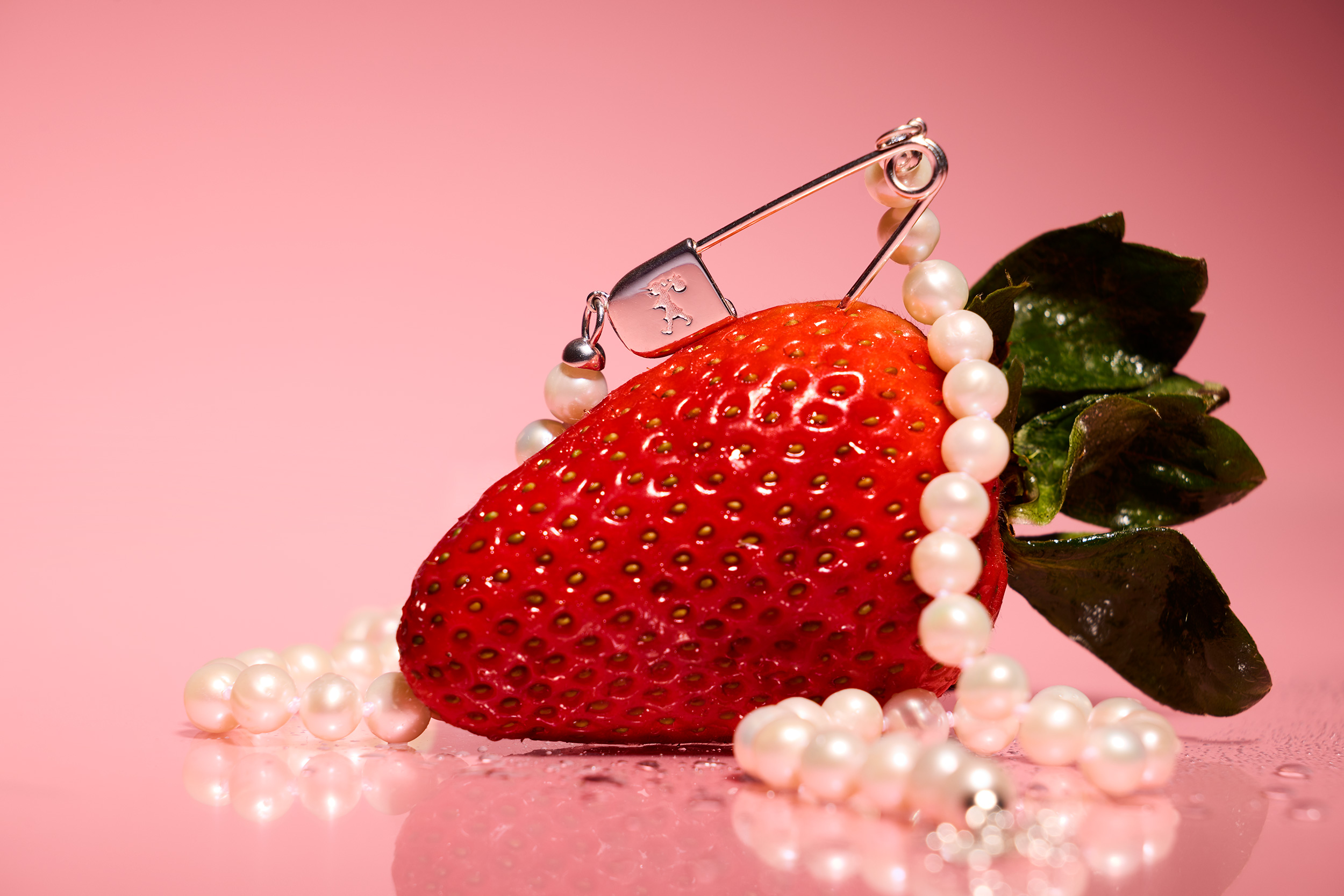 The Collective Force - Karen Walker Delicious