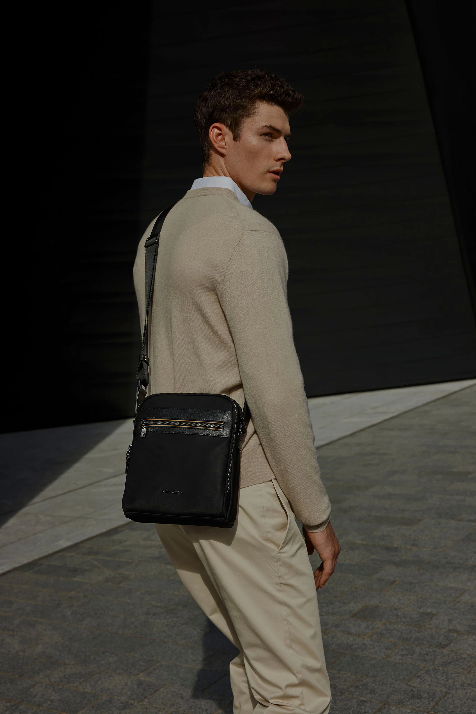 The Collective Force - Samsonite FW23