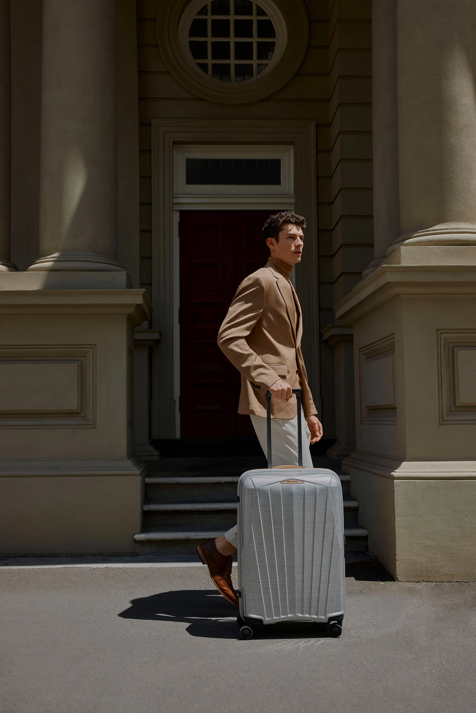 The Collective Force - Samsonite FW23