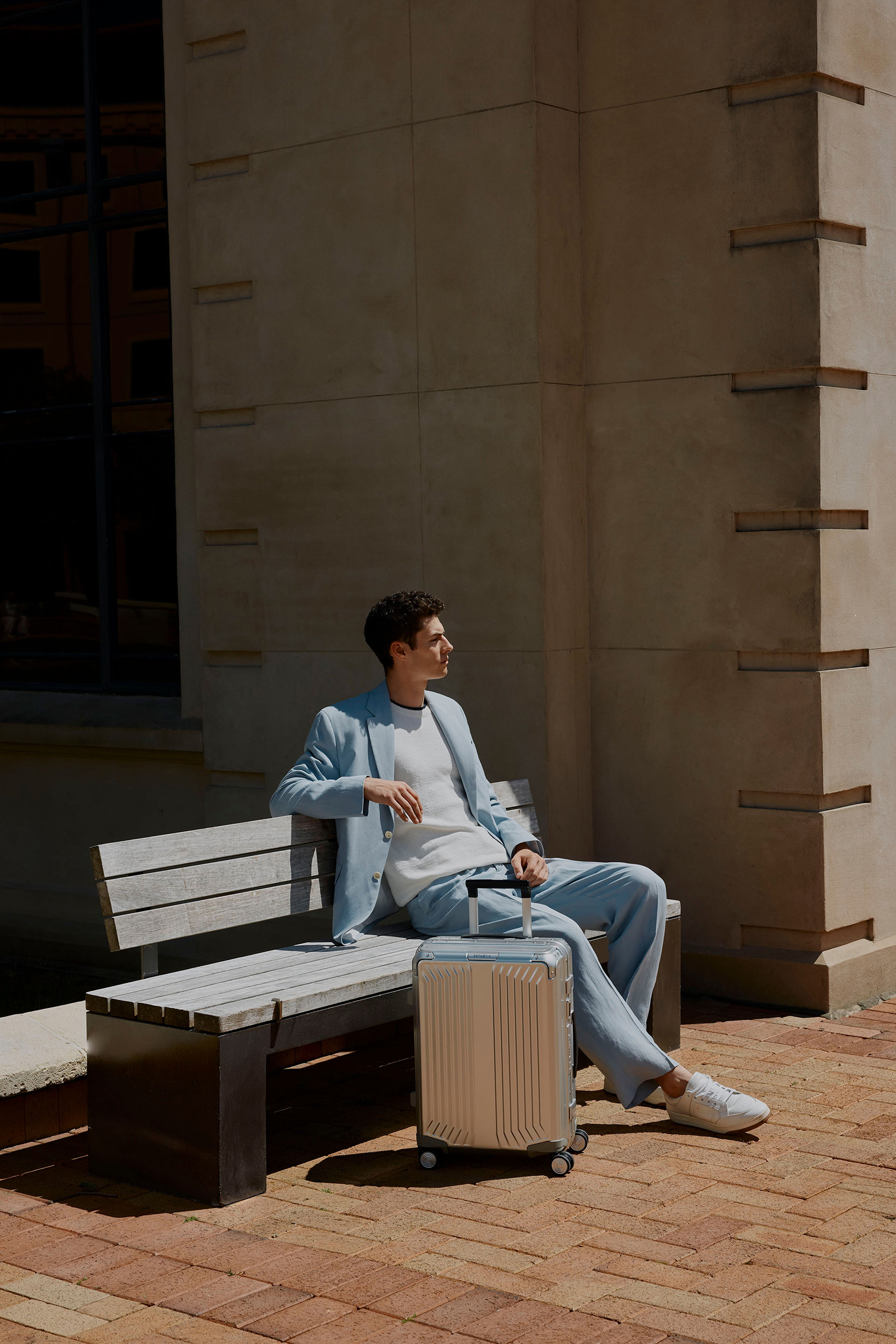 The Collective Force - Samsonite FW23