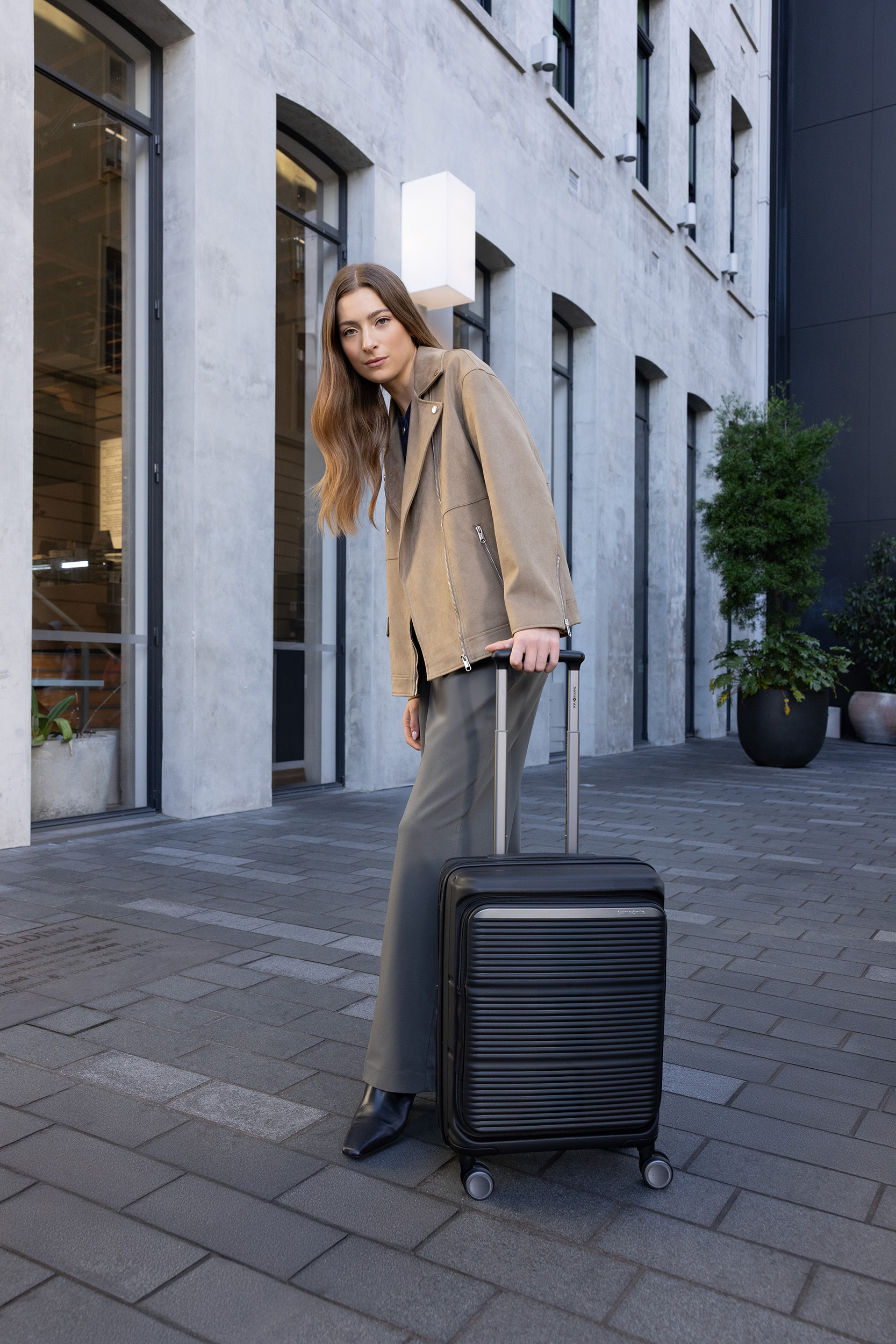 The Collective Force - Samsonite | Paralux