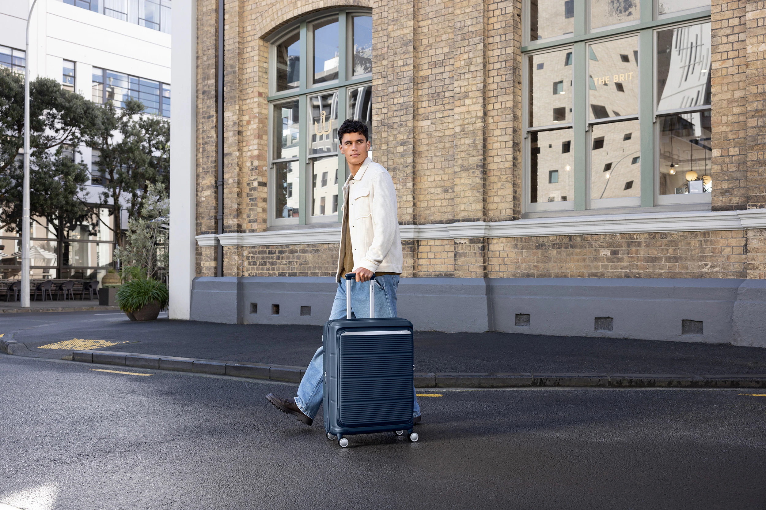 The Collective Force - Samsonite | Paralux