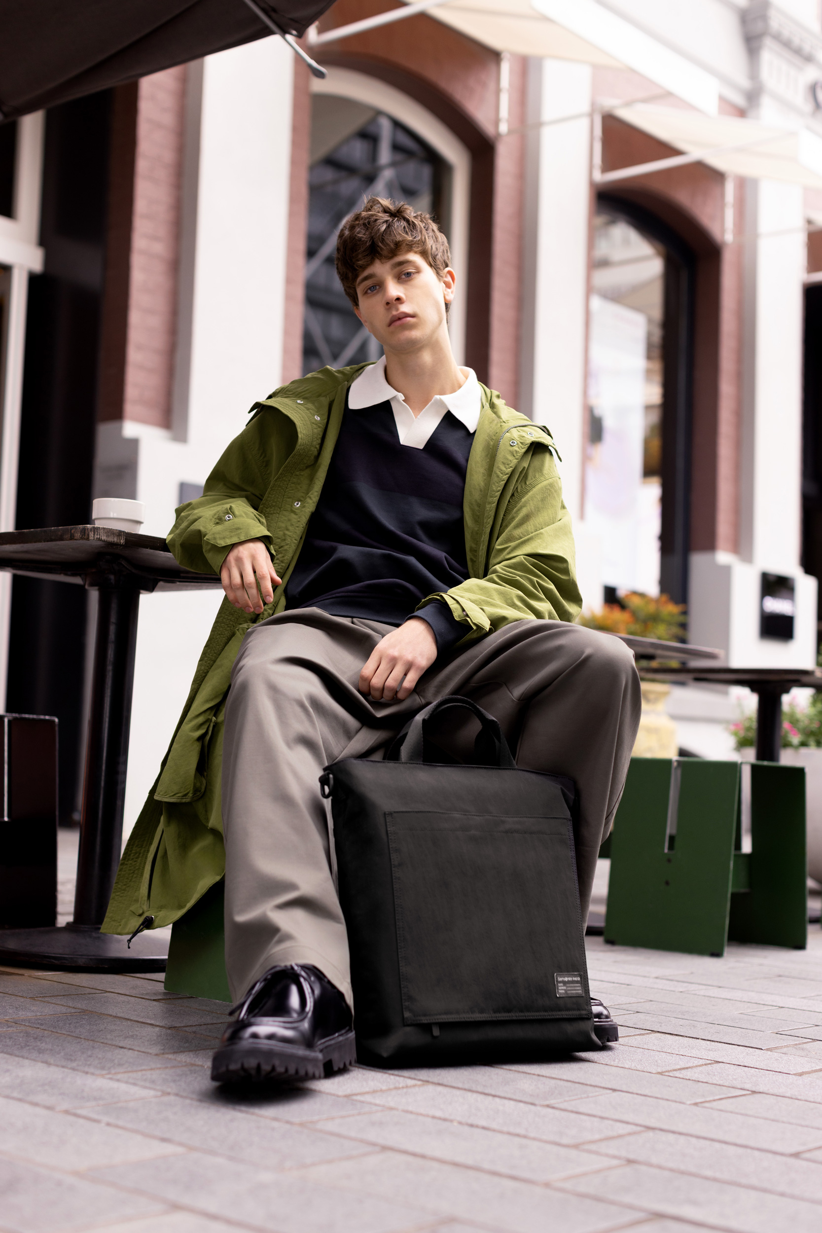 The Collective Force - Samsonite Red FW25