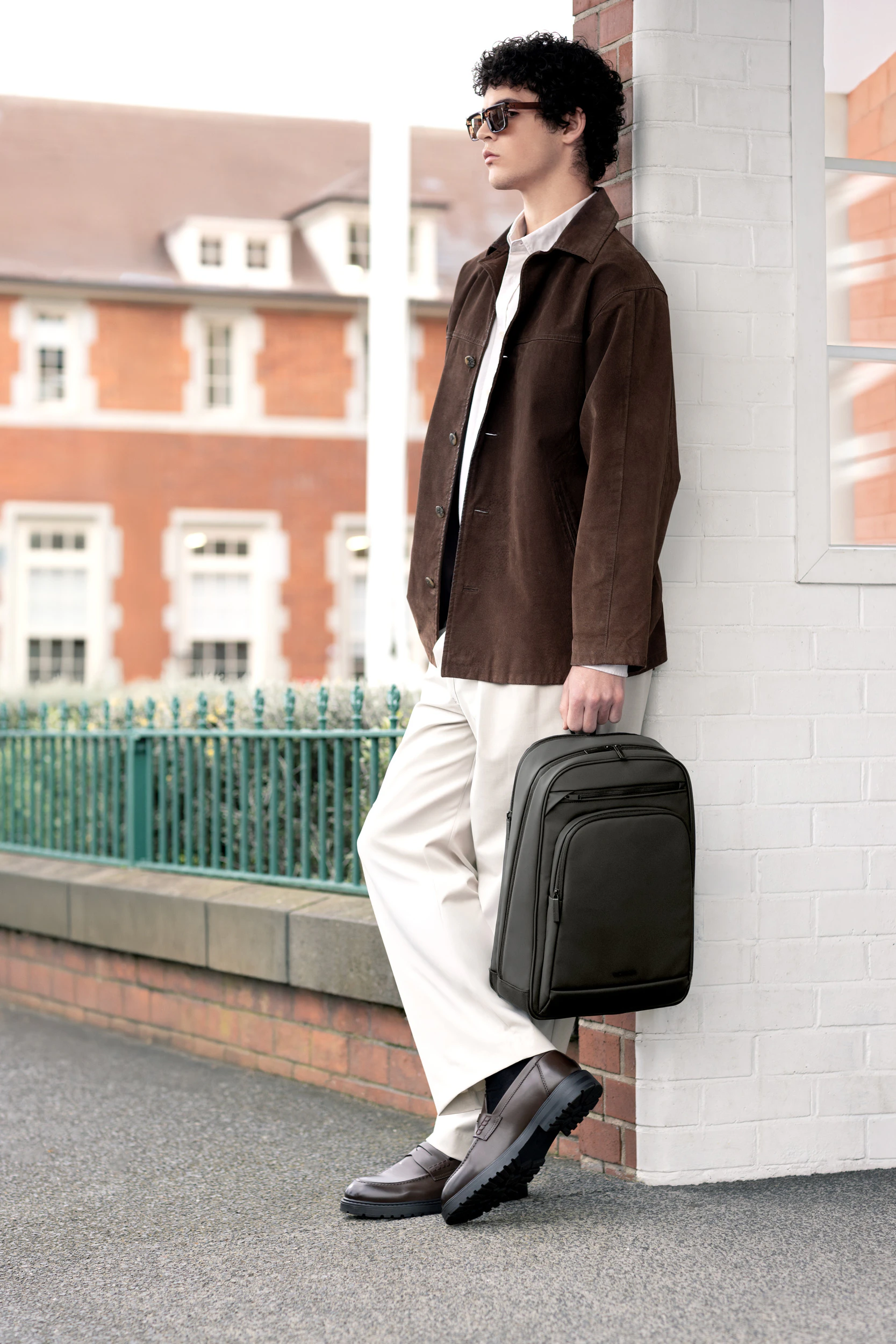 The Collective Force - Samsonite Red FW25