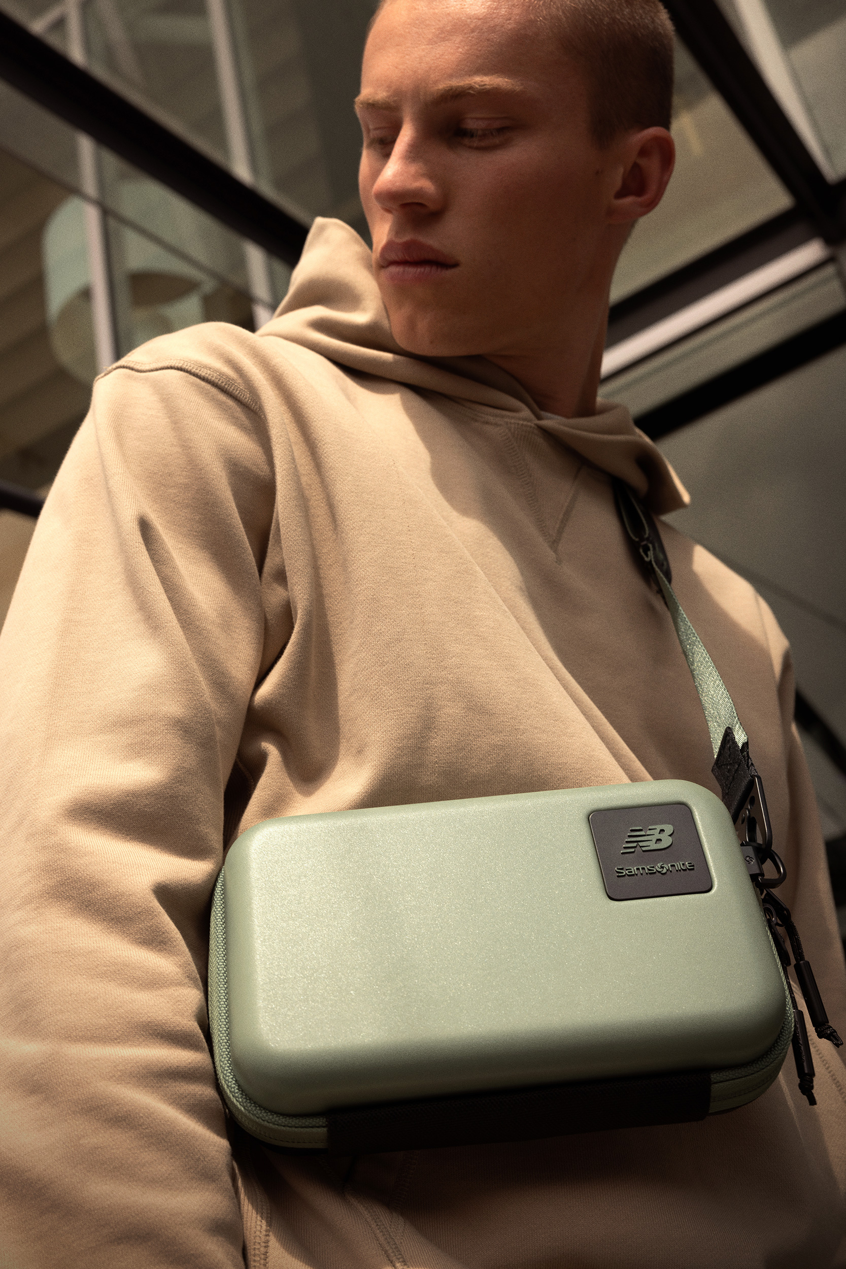 The Collective Force - Samsonite x New Balance