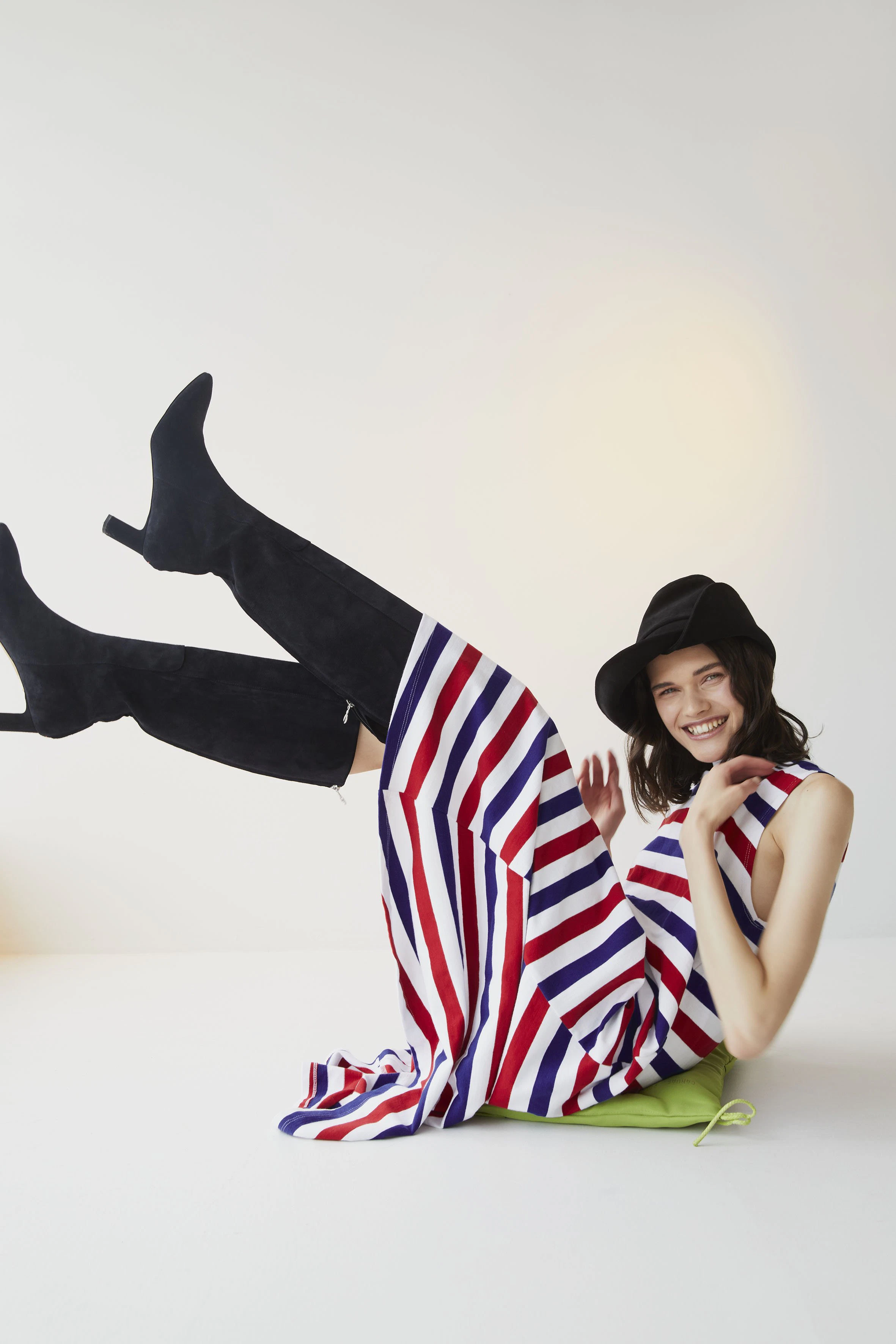 The Collective Force - Viva Magazine | A Fine Line
