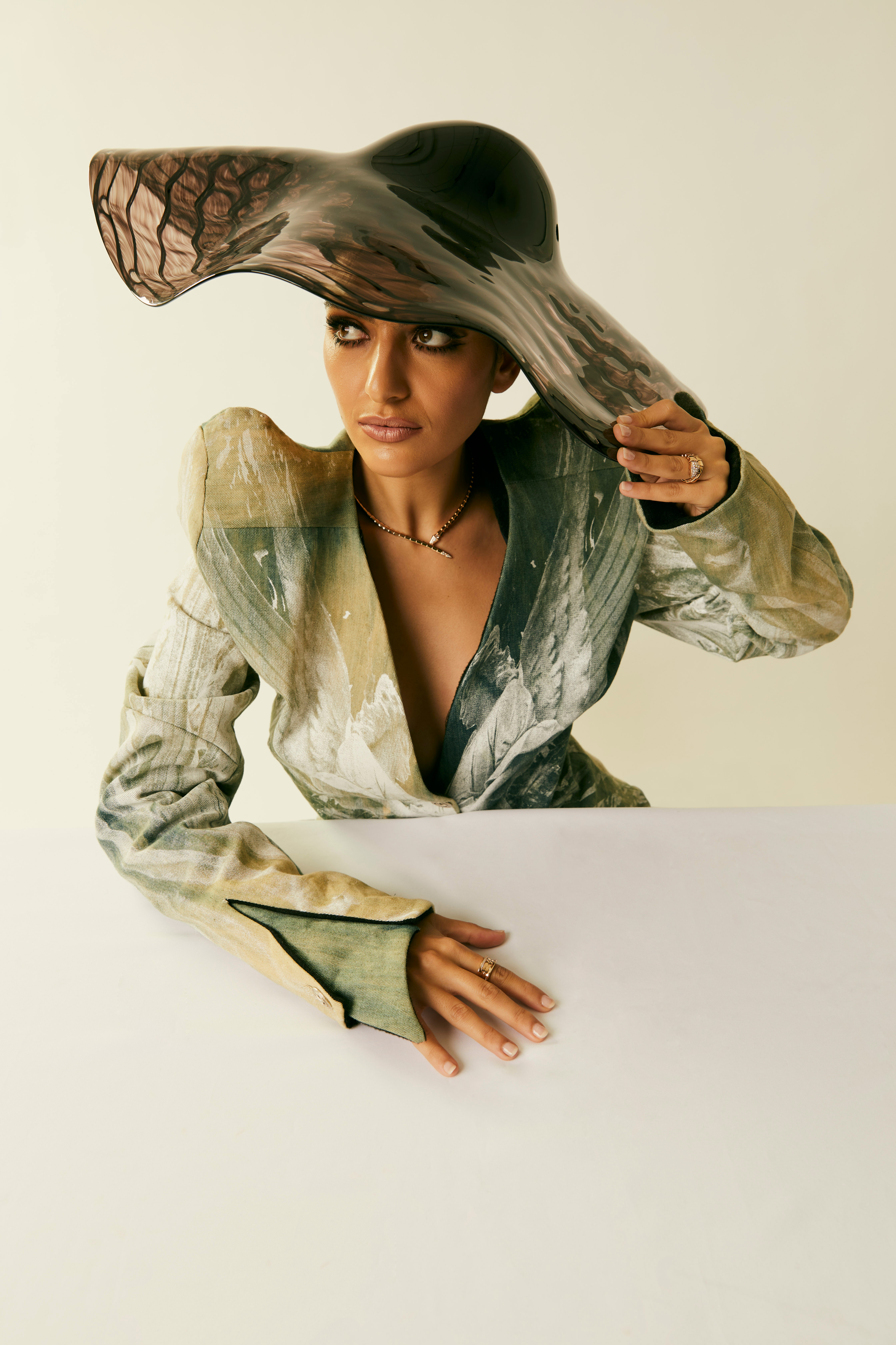 The Collective Force - Viva Magazine | Volume 8