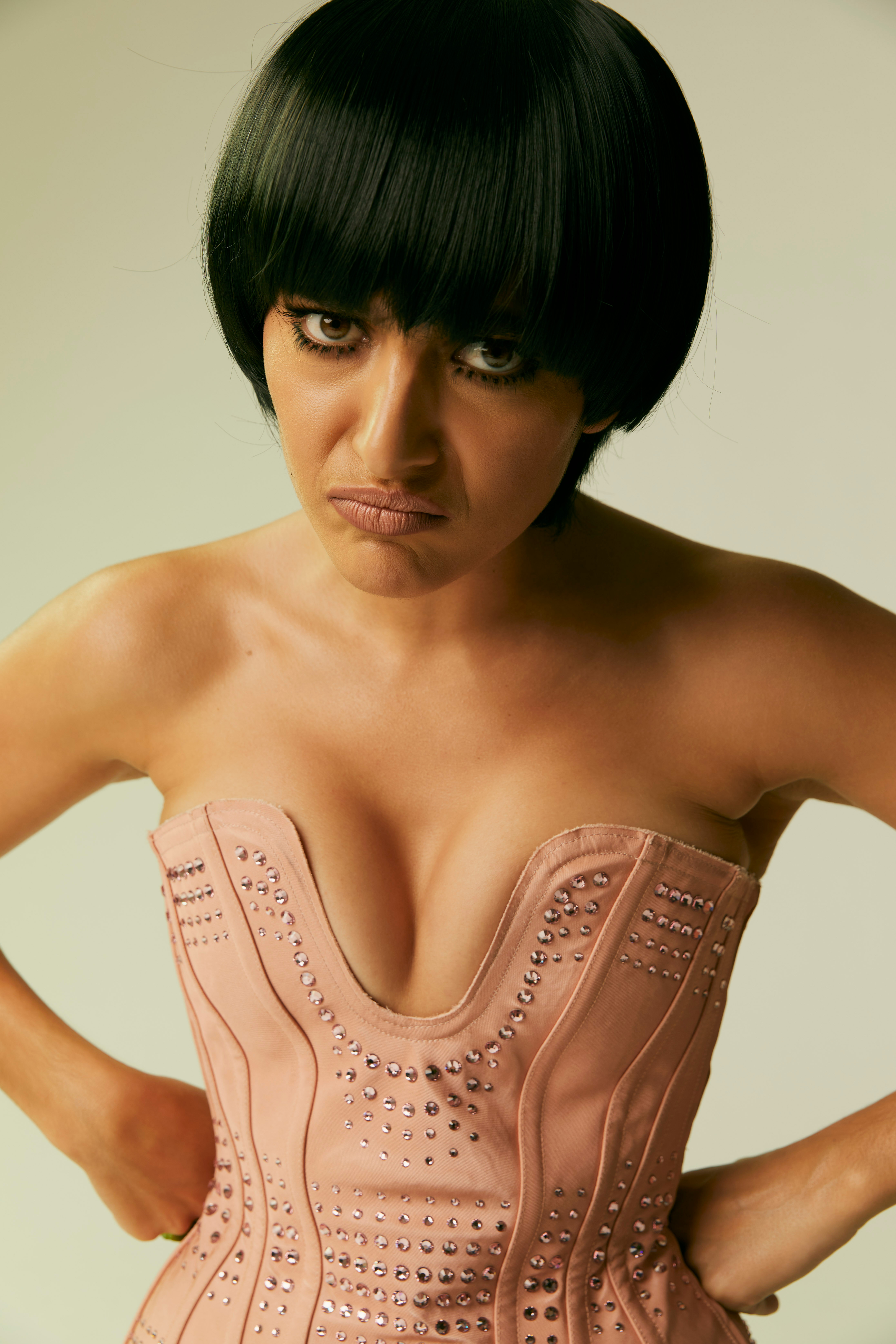 The Collective Force - Viva Magazine | Volume 8