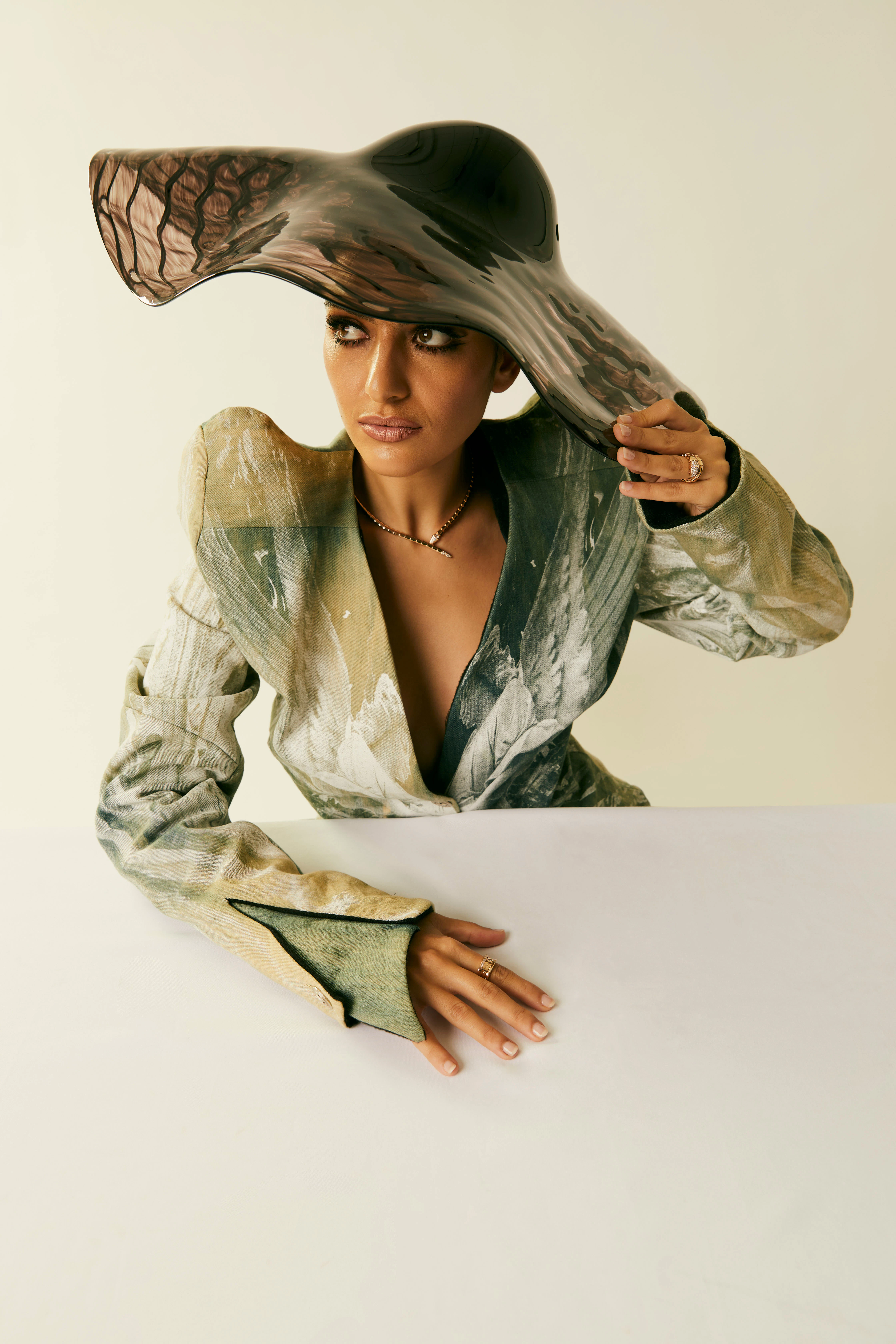 The Collective Force - Viva Magazine | Volume 8