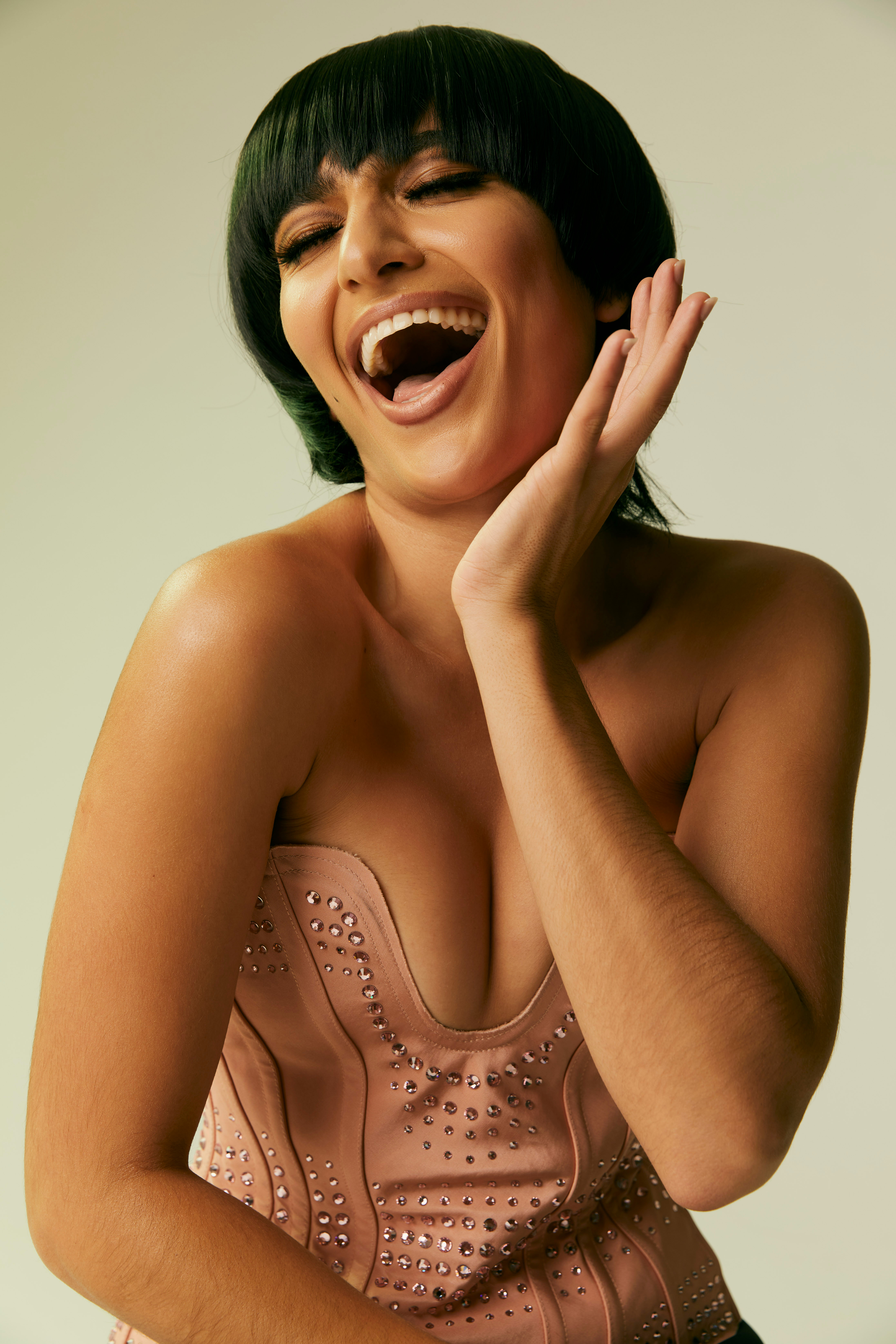 The Collective Force - Viva Magazine | Volume 8